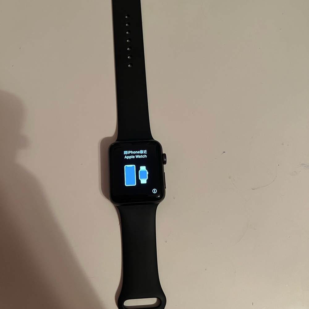 apple watch series 3 42 mm space grey.